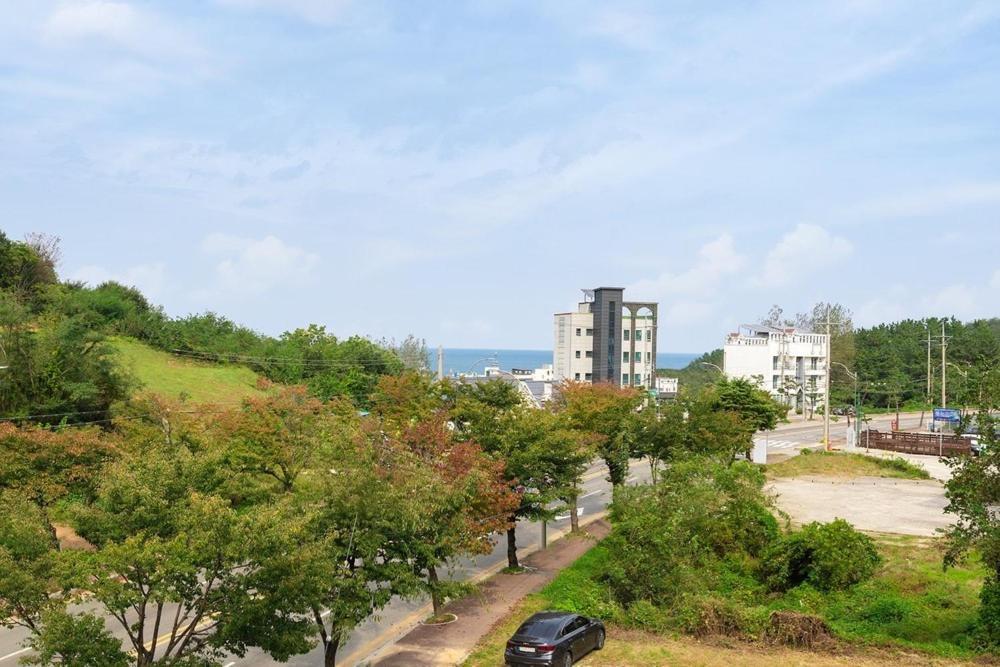 Sokcho White Lighthouse Pension Стая снимка